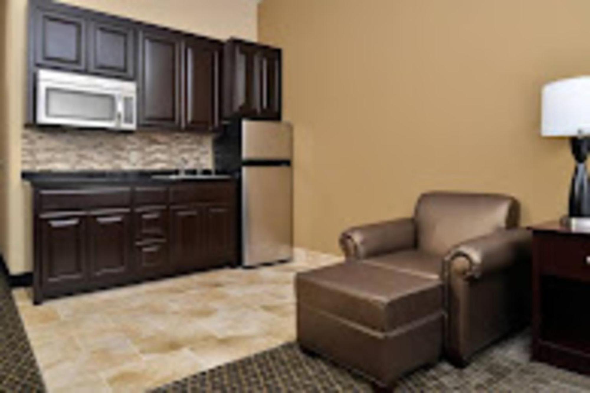 Baymont By Wyndham Ardmore I-35 Экстерьер фото