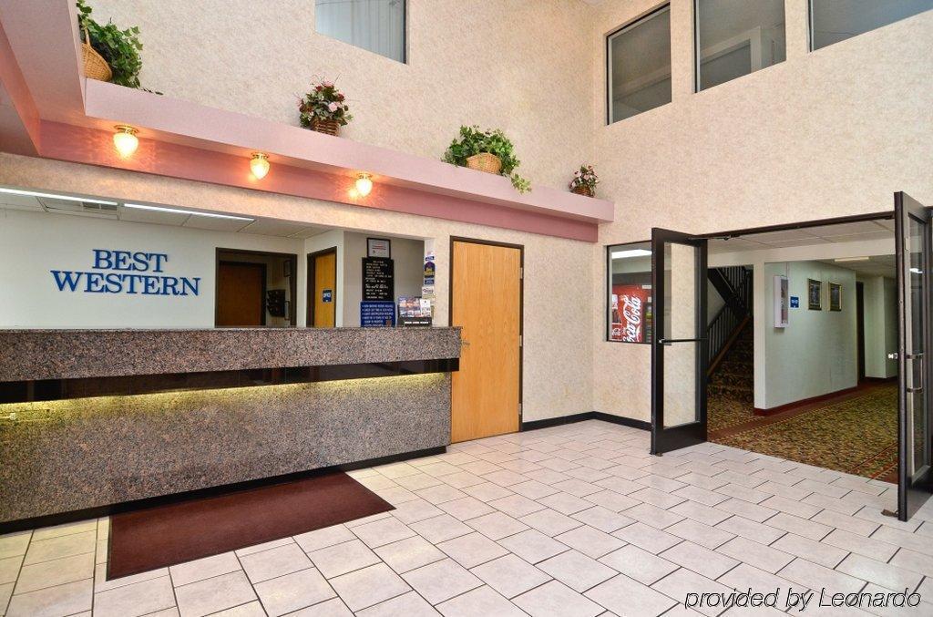 Baymont By Wyndham Ardmore I-35 Интерьер фото